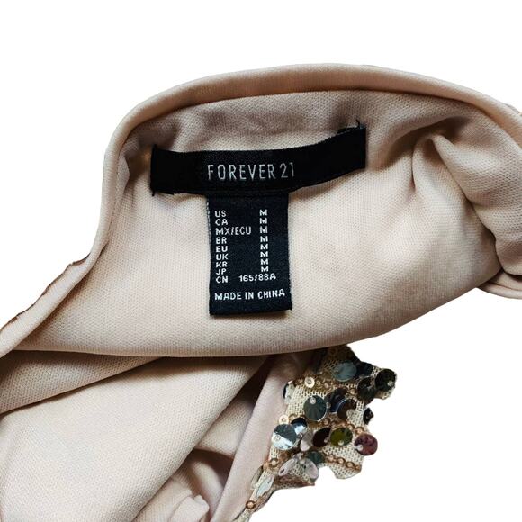 Forever 21 Gold Silver Sequin Crop Top Glitter Sparkle Shiny Size Medium EUC - Picture 4 of 5